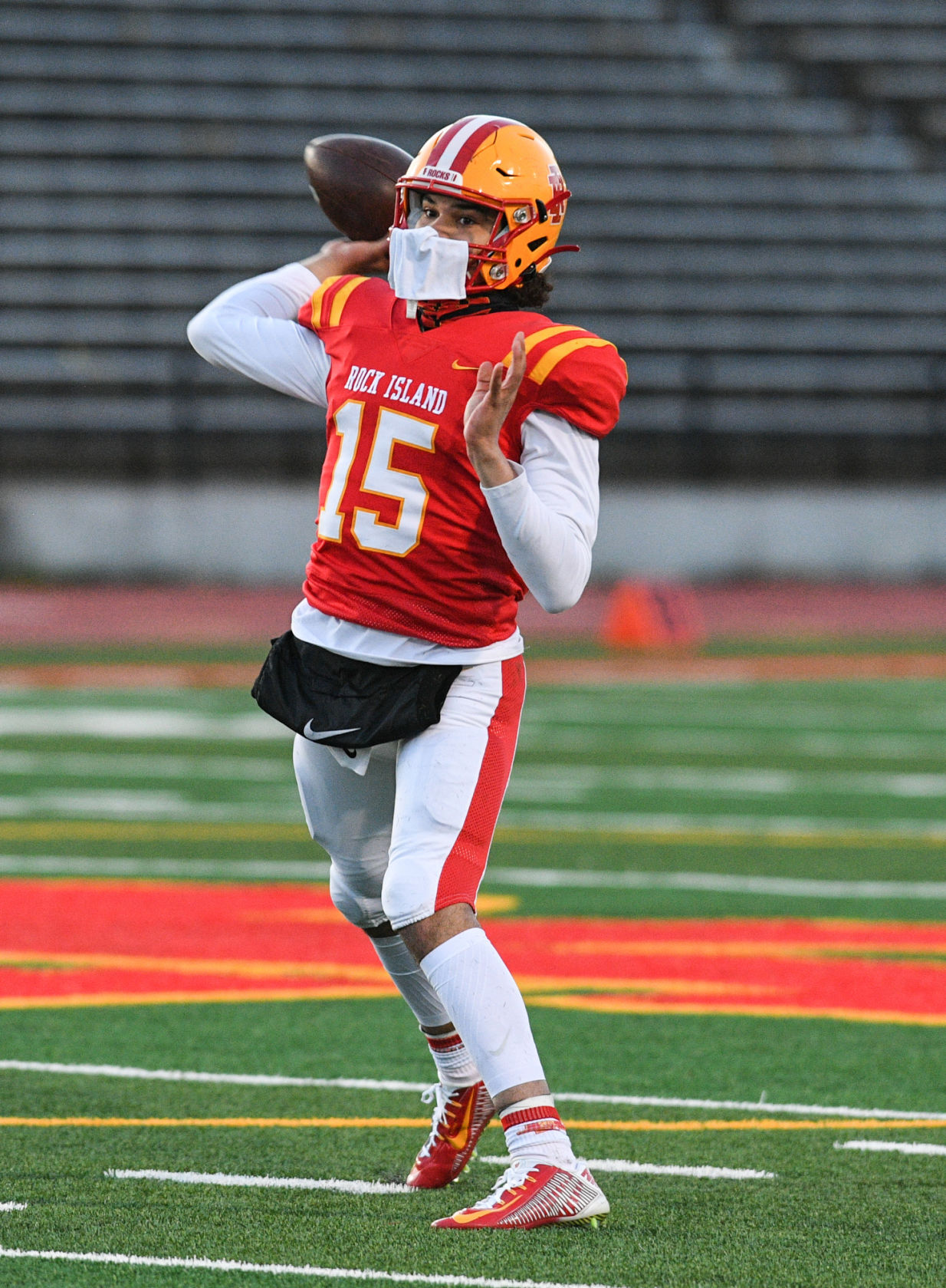 040221-qc-spt-galesburg-ri-foot-020
